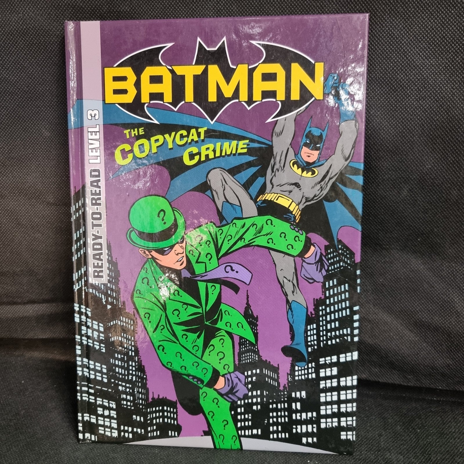 BATMAN The Copycat Crime - Ready-To-Read LEVEL 3 Children’s Comic SCHOLASTIC