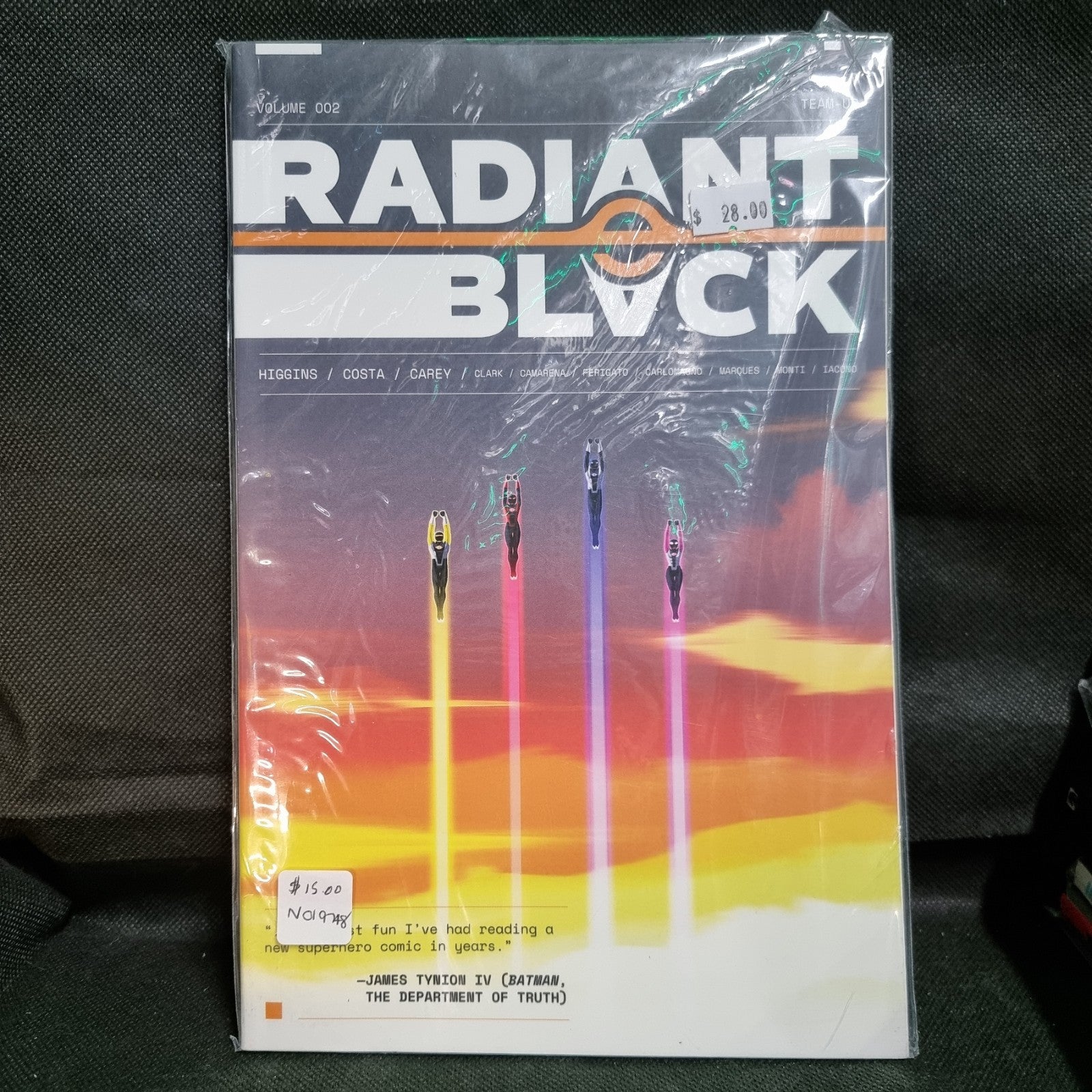 RADIANT BLACK VOL 02 TRADE PAPERBACK - A MASSIVE-VERSE BOOK  (2022)