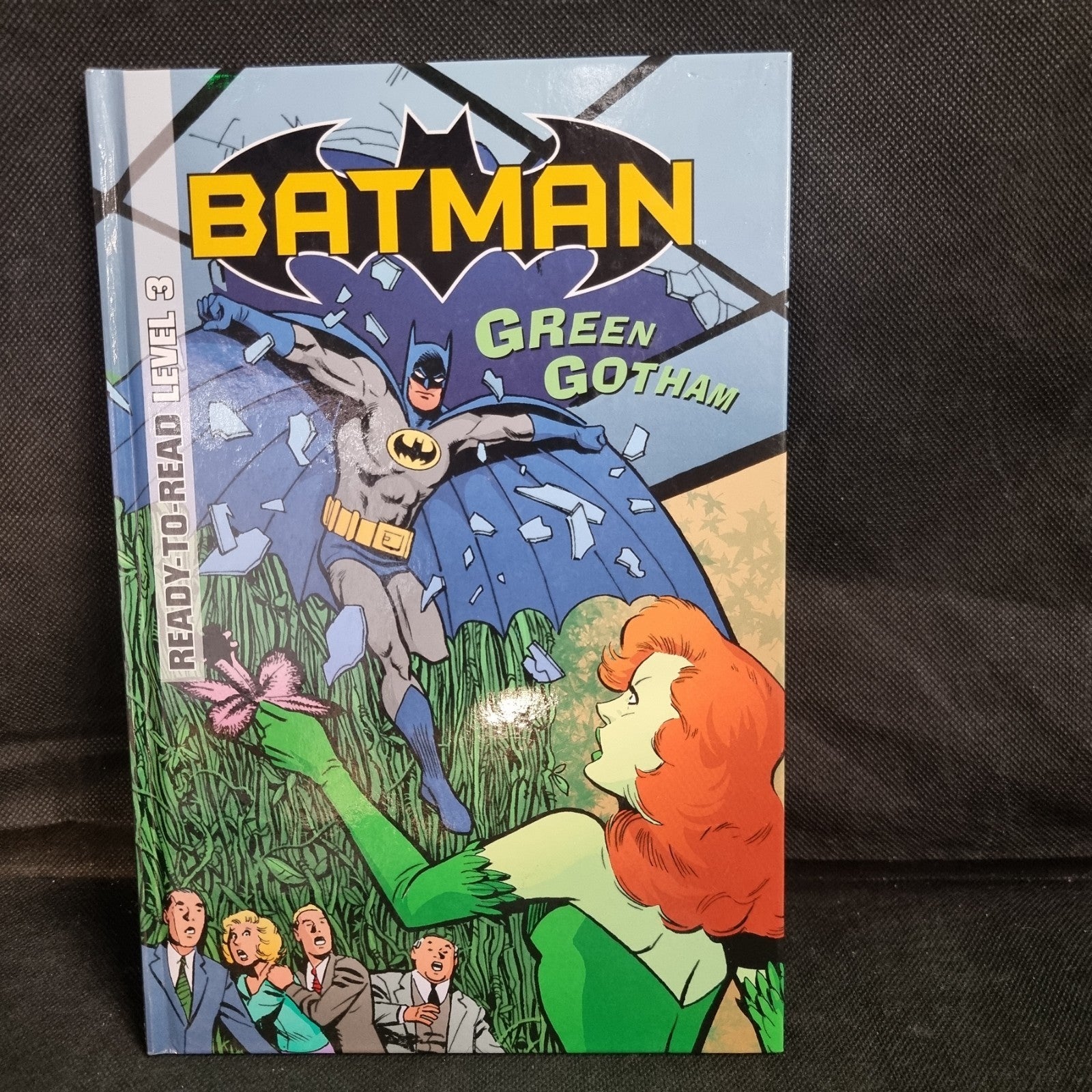 BATMAN - Green Gotham - Soft Cover Book Poison Ivy - Excellent Condition 