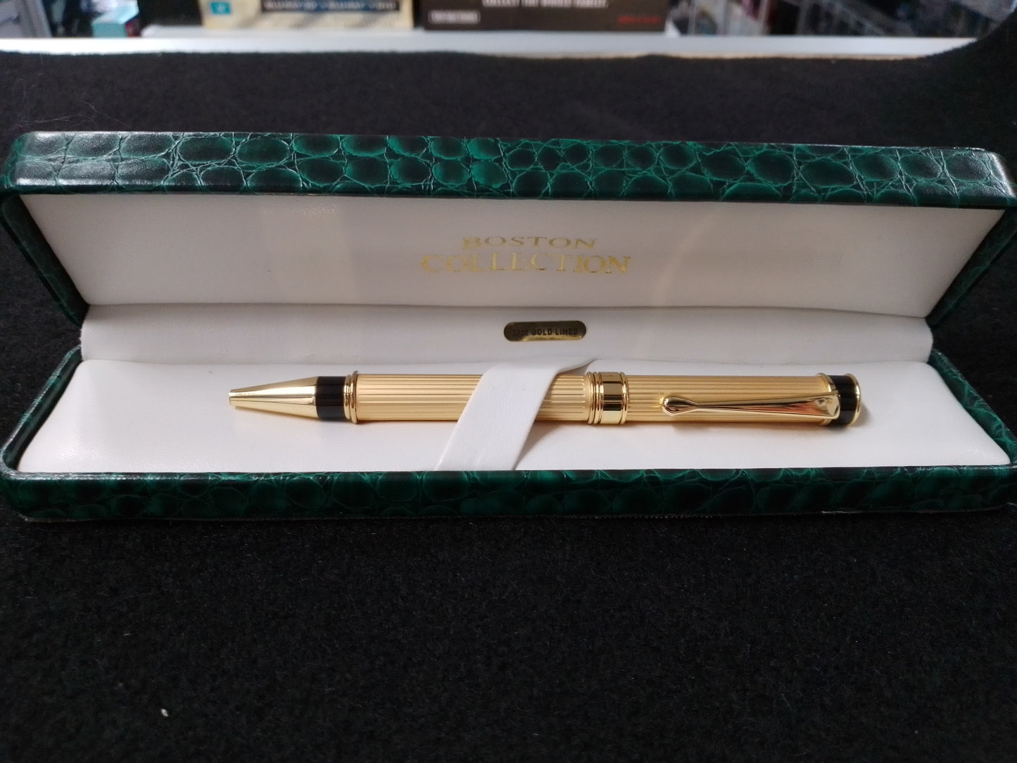 Boston Collection 22ct Gold Lined Pen - N05380