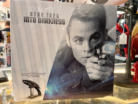Star Trek Two Movie Set With Phaser