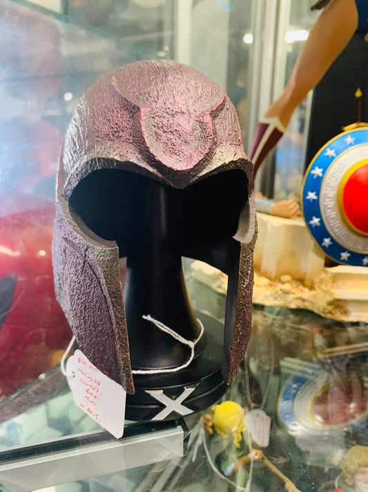 Magneto Helmet
