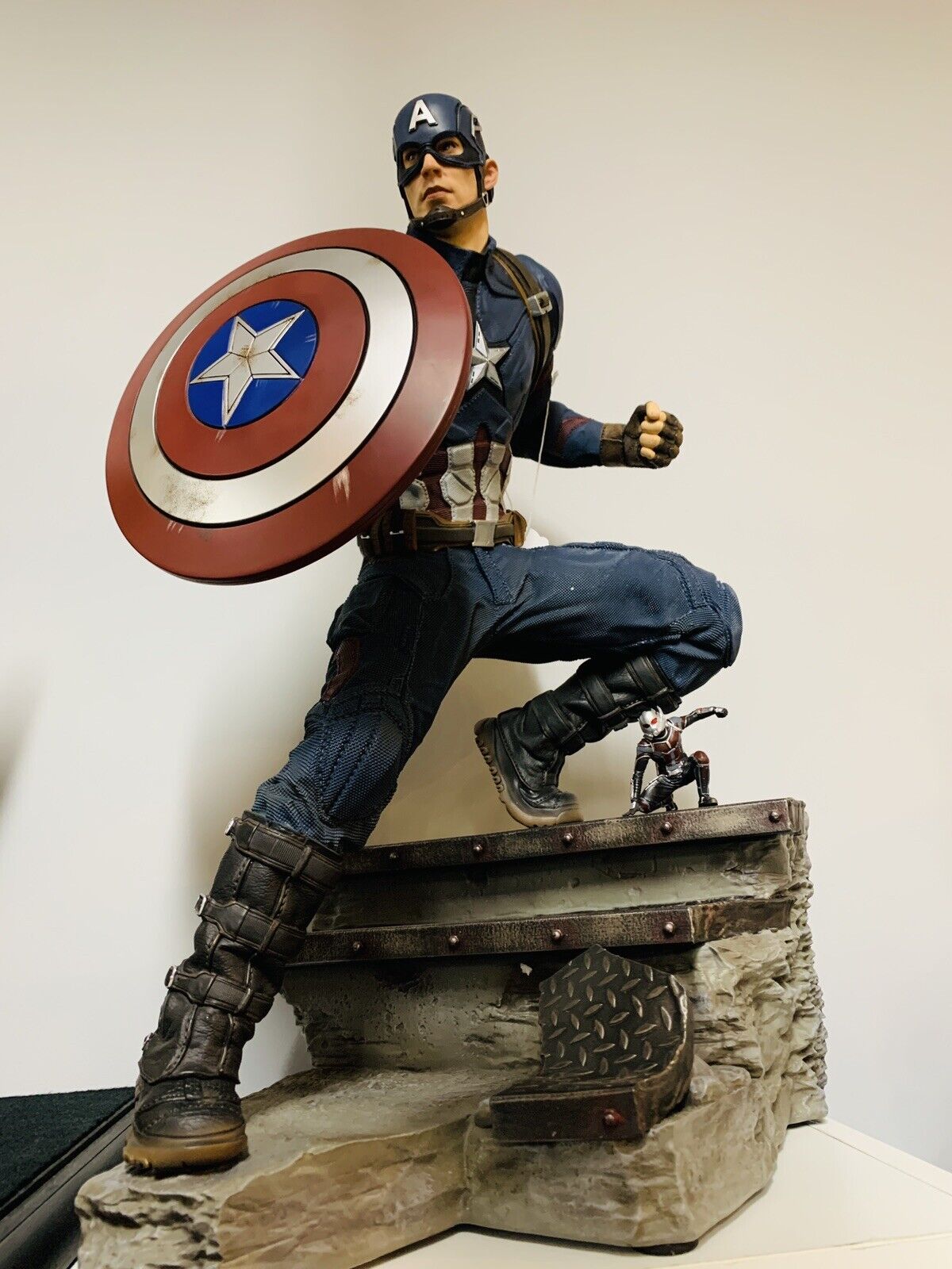 Captain America Iron Studios , Masterpiece 336/350 Rare - N05431