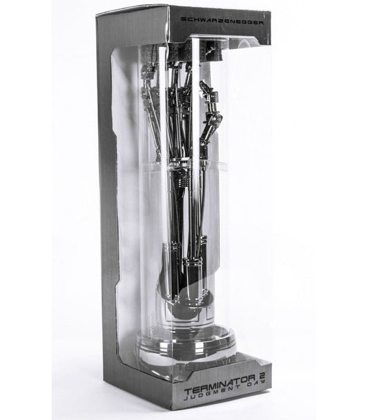 Terminator 2: Judgment Day (1991) EndoArm Limited Edition (4K UHD + 3D Blu-ray + Blu-ray + CD)